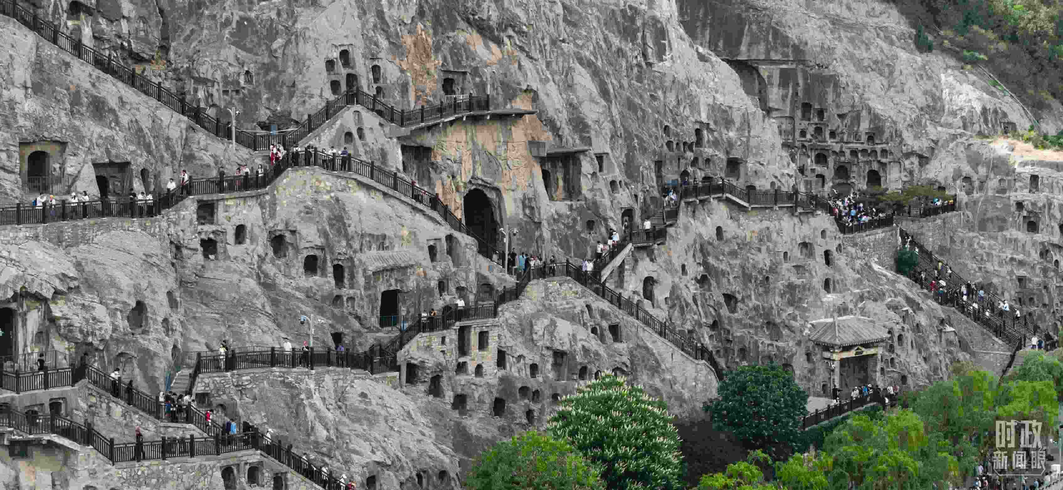 △龍門石窟。（總臺國廣記者李晉拍攝）